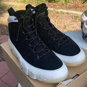 Air Jordan 9 “city of flight” size 13